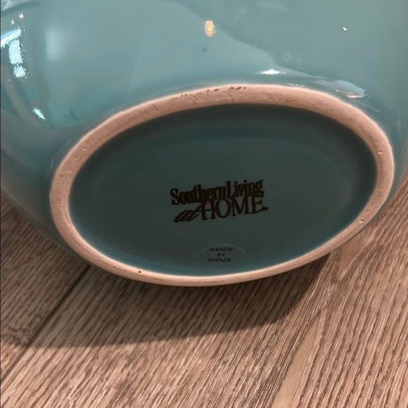 Retired SLAH Southern Living at Home Blue Tuscan Pitcher Vase - Picture 4 of 4